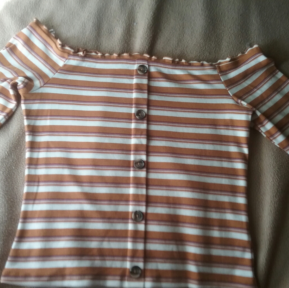 Aeropostale shirt
